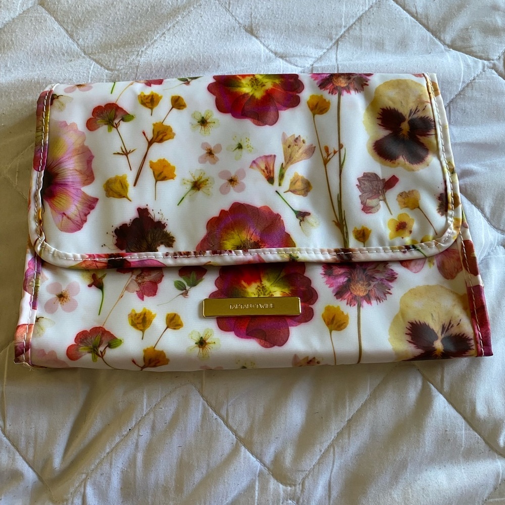 Tartan and twine hanging travel bag